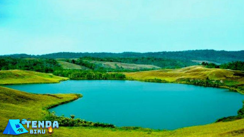 Danau Emfote Papua Tempat Sunyi yang Bikin Jatuh Hati!