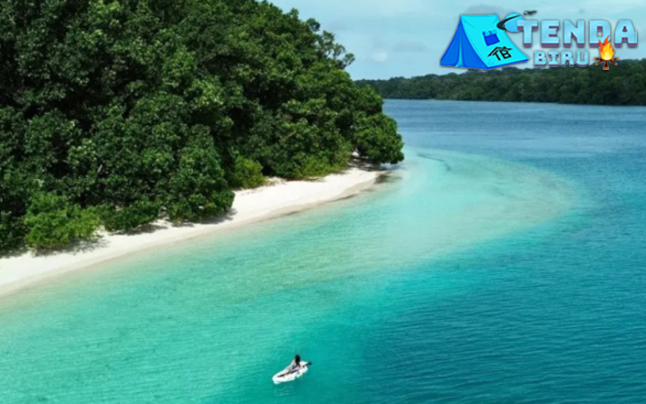 Peucang Island Permata Bening di Ujung Barat Banten!