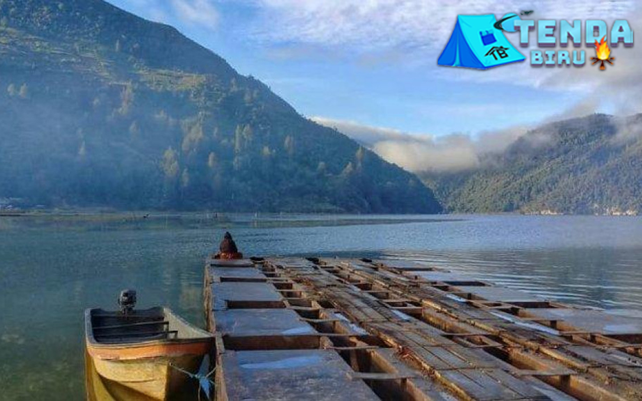 Beningnya Danau Paniai, Wisata Papua yang Bikin Lupa Pulang!