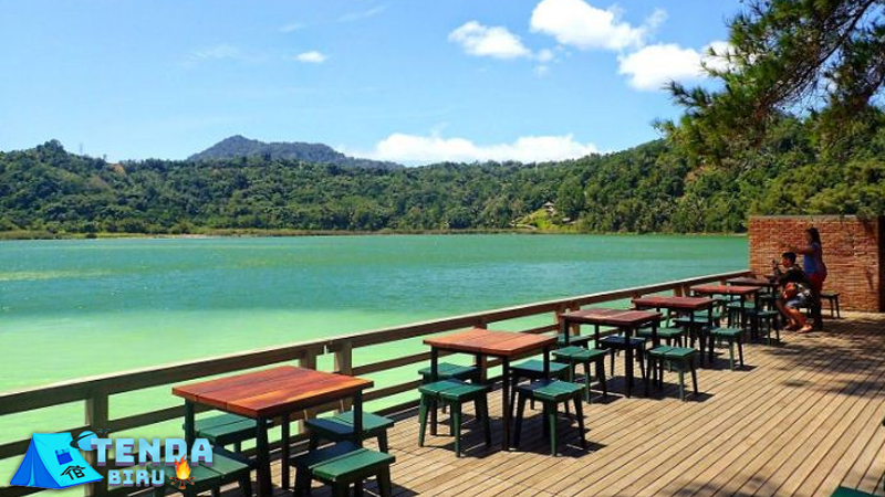 Rahasia Warna Ajaib di Lake Linow, Sulawesi Bikin Kagum!