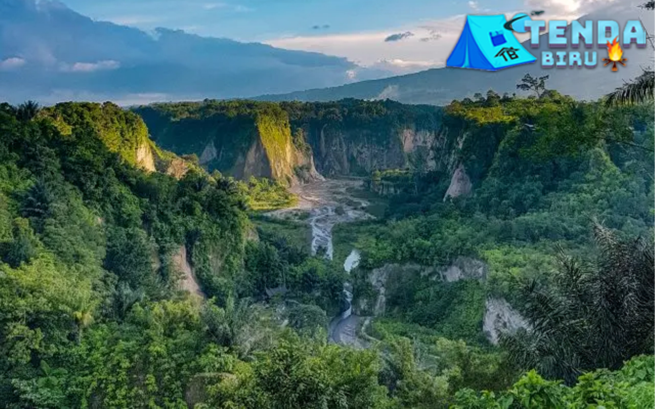 Menyusuri Keindahan Sianok Valley Panoramic di Padang!
