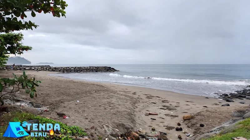 Taplau Pantai Padang Kombinasi Laut dan Alam yang SempurnaTaplau Pantai Padang Kombinasi Laut dan Alam yang Sempurna