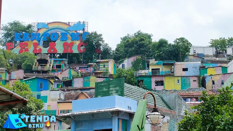 Kampung Pelangi 8 Warna Ceria di dalam Kota Semarang