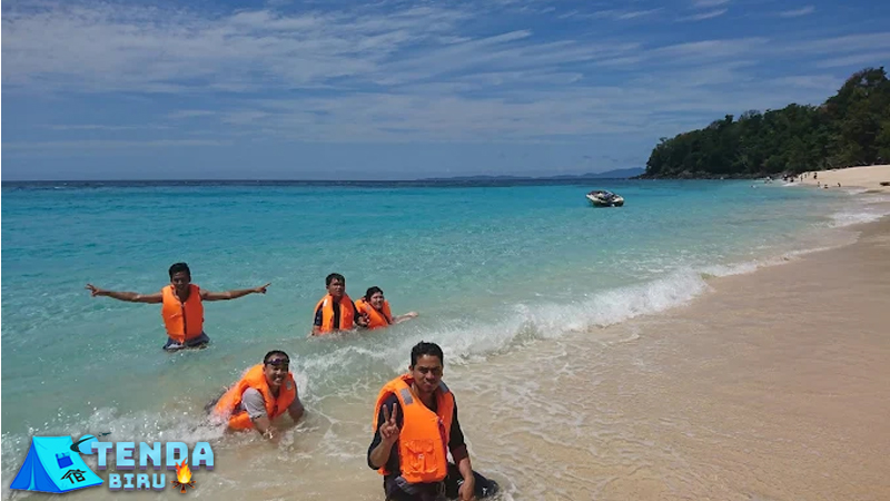 Eksplorasi Paal Beach 20 Surga Tropis Cantik di Manado