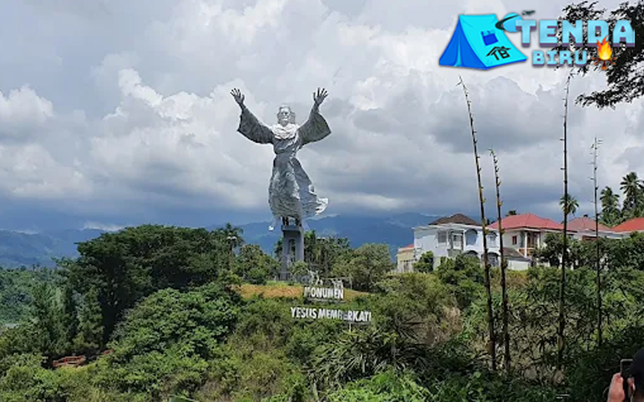 Patung Yesus Memberkati 1 Ikon Cantik Manado