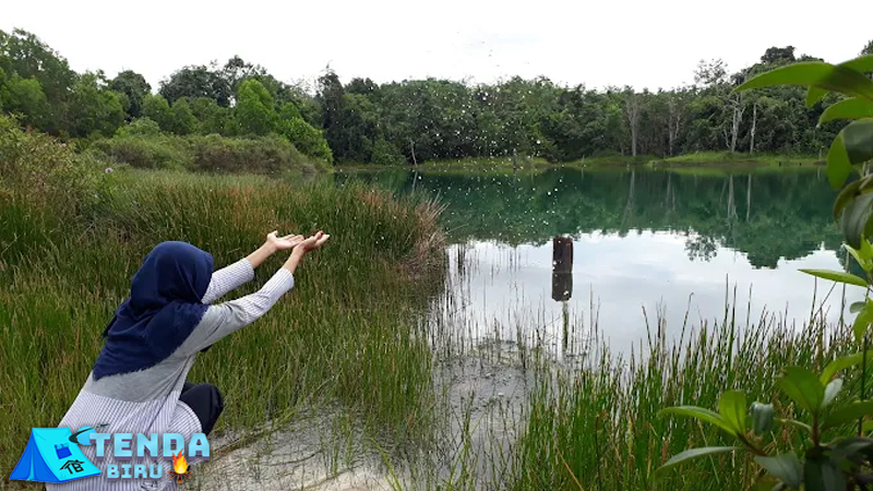 Keajaiban Alam Balikpapan Danau Cermin Lamaru 2025