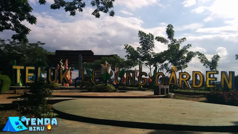 Teluk Lerong Garden 2 Tempat Santai Favorit Rekreasi