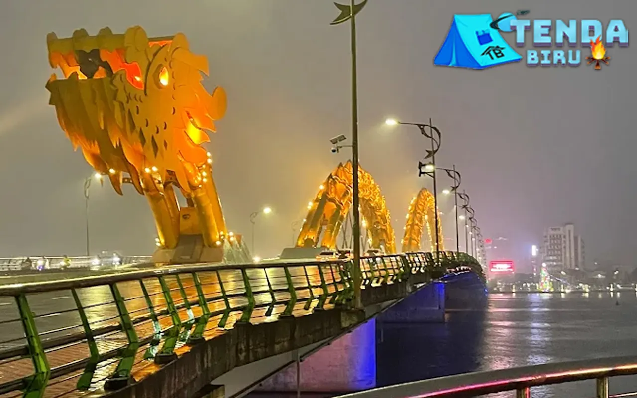 Dragon Bridge 1 Jembatan Naga Spektakuler