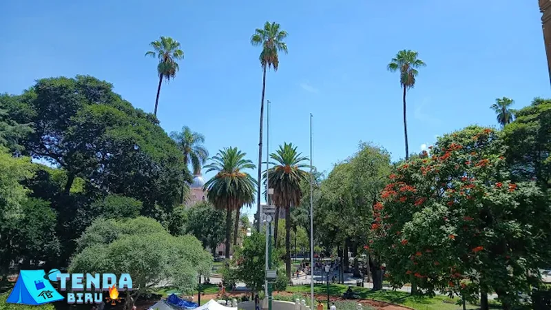 July 9th Square Tempat Terbaik untuk Merasakan Semangat