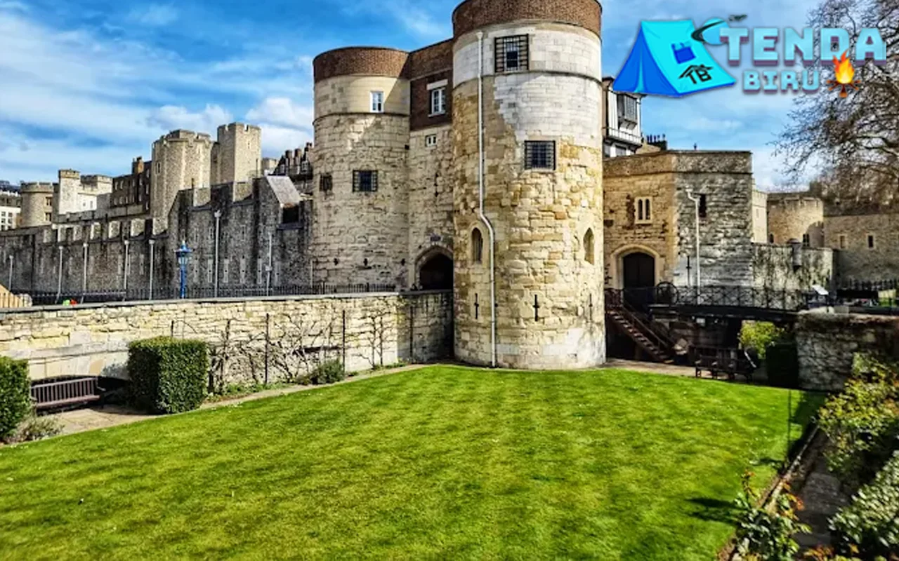Tower of London 17 Kisah Kelam di Balik Dinding Megah! 1 Tower of London 17 Kisah Kelam di Balik Dinding Megah!