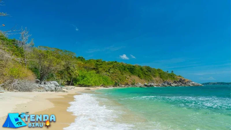 White Sand Beach dengan 50 Panorama Tenang