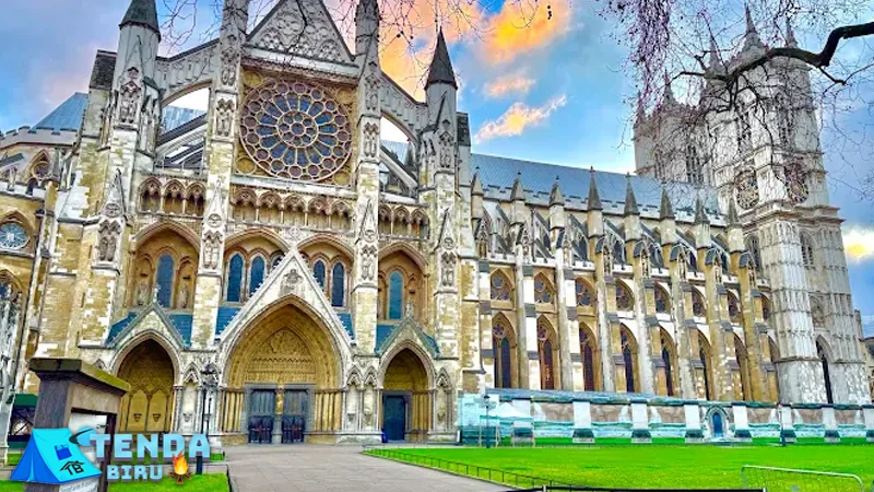 Westminster Abbey 13 Simfoni Cantik Kisah Inggris