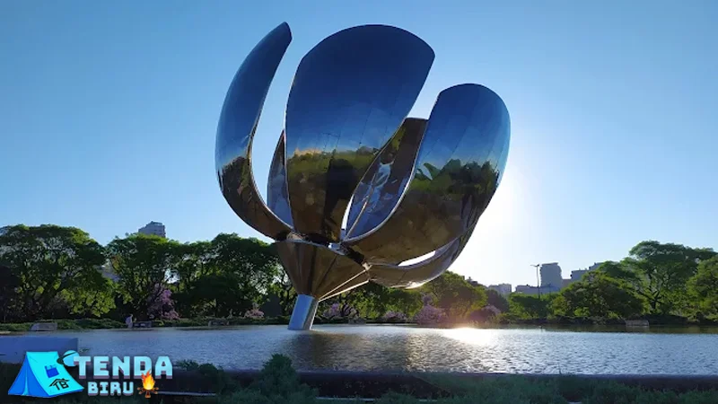 Floralis Generica 12 Keajaiban Bunga Logam di Buenos Aires