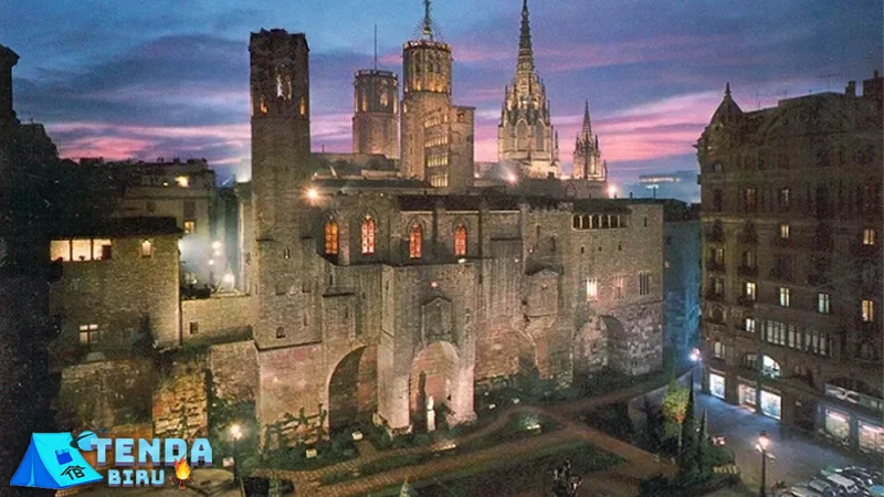 Gothic Quarter 4 Labirin Sejarah yang Memikat Hati